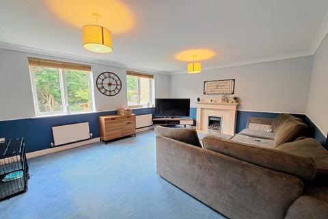 4 bedroom semi-detached house for sale, Overland Crescent, Apperley Bridge, West Yorkshire