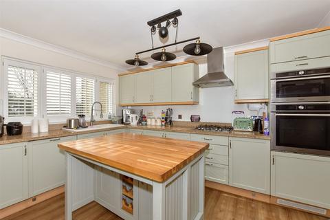 5 bedroom semi-detached house for sale, Friars View, Aylesford, Kent