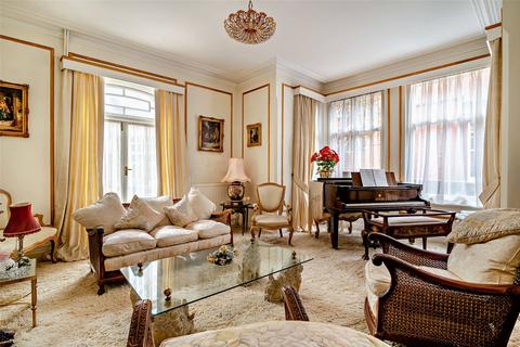Englemere Howells Crescent, Cardiff, CF5 2AJ