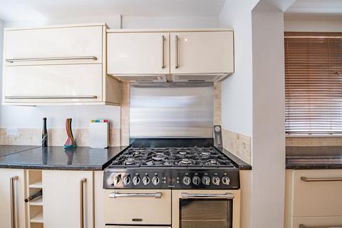 66 Hilton Road, Nottingham, NG3 6AP