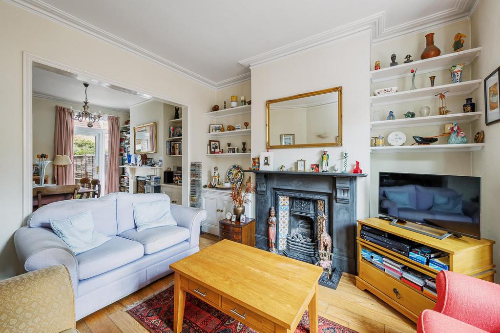 Hazledene Road, London, W4 4 bed house for sale £1,195,000