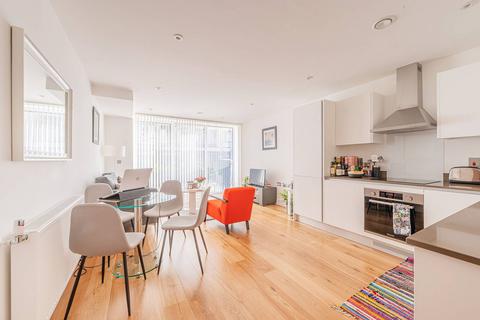 1 bedroom flat for sale - Grove Place, Eltham, London, SE9