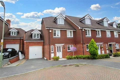 5 bedroom end of terrace house for sale, Letcombe Place, Horndean, Waterlooville, Hampshire, PO8