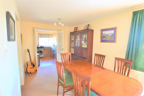 4 Baberton Way, Kilwinning, KA13 6QL