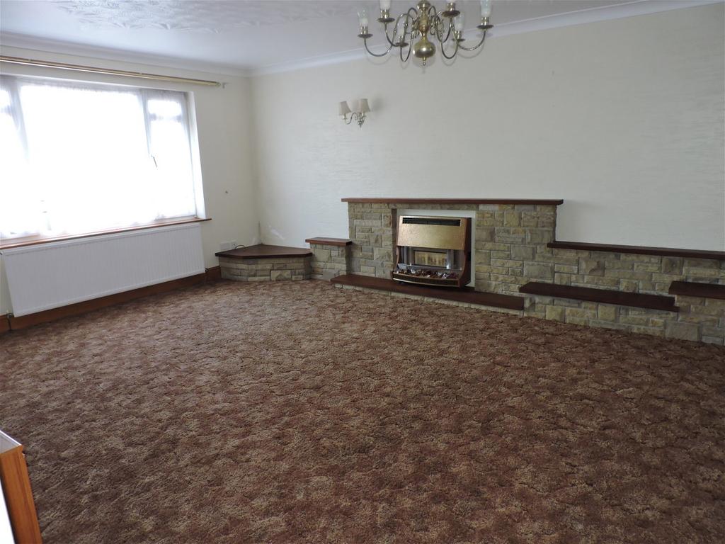 Penybanc Road, Penybanc, Ammanford, SA18 3 bed semidetached house for