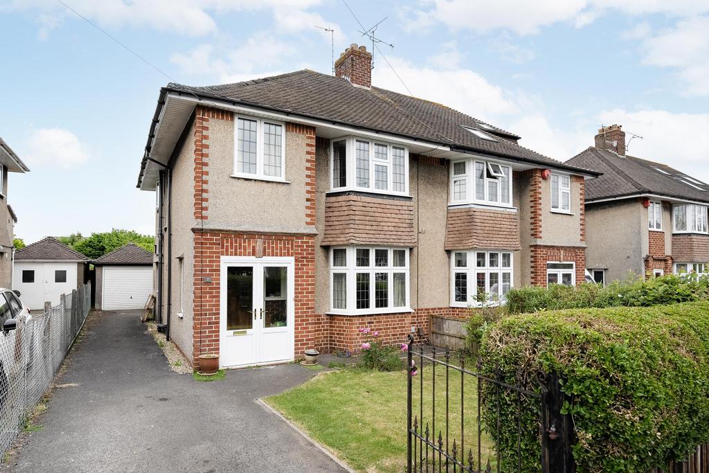 Priory Avenue Westbury On Trym Bs9 3 Bed Semi Detached House £2 000