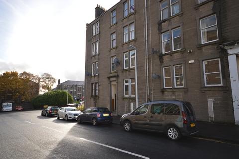 1 bedroom flat to rent, Abbotsford Street, West End, Dundee, DD2