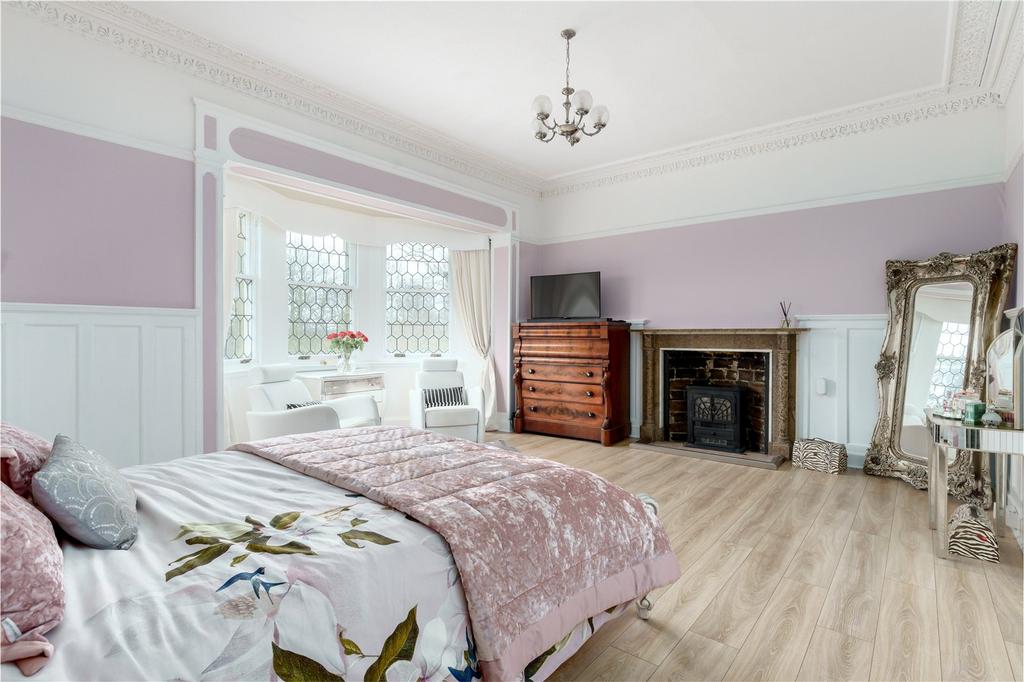 Principal Bedroom