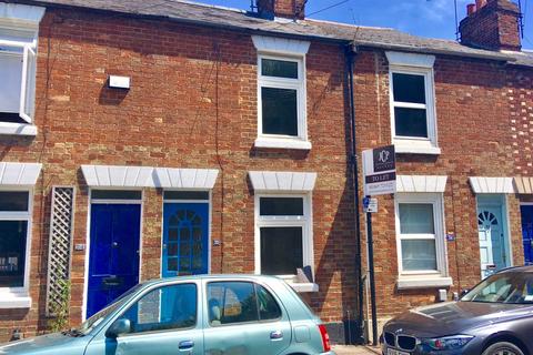 2 bedroom terraced house to rent, West Street, Osney, Oxford