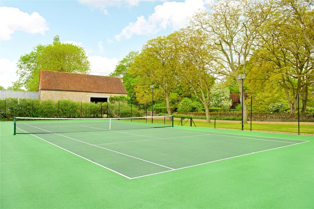 Tennis Court/Barn