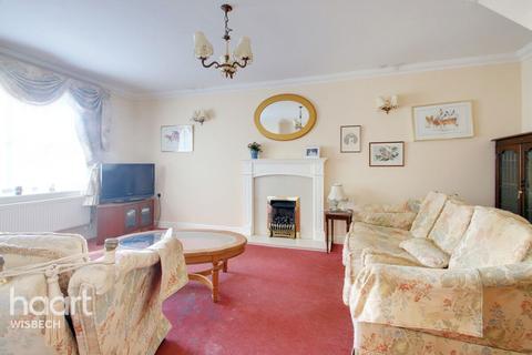 7 Cedar Way, Elm, Wisbech, PE14 0JJ