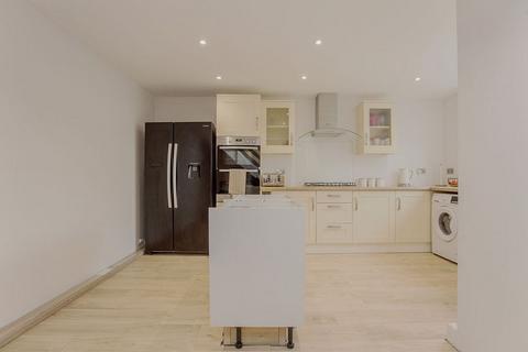 10 Adderley, Bretton, Peterborough, PE3 8RA