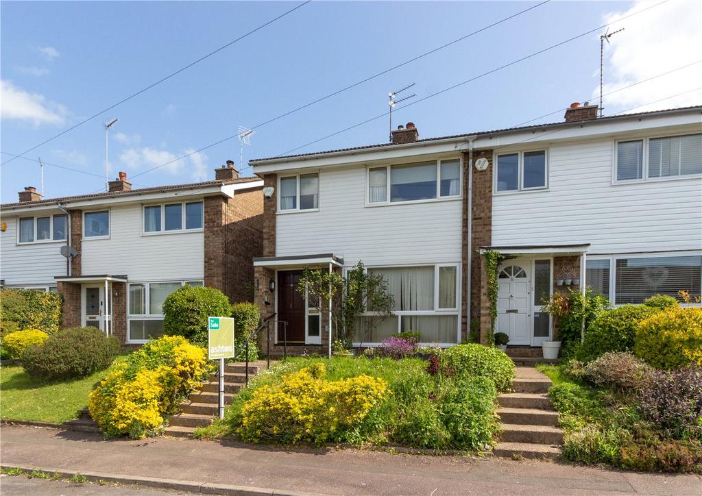 Batford Road, Harpenden, Hertfordshire 3 bed terraced house for sale