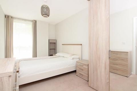 6 Rosenburg Road, London, W3 8GE