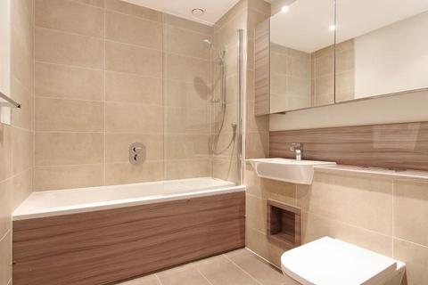 6 Rosenburg Road, London, W3 8GE