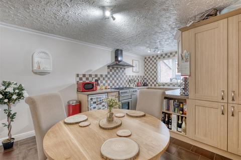 39 Arley Close, Church Hill, Redditch, B98 9JF