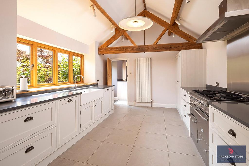 Cottage Kitchen