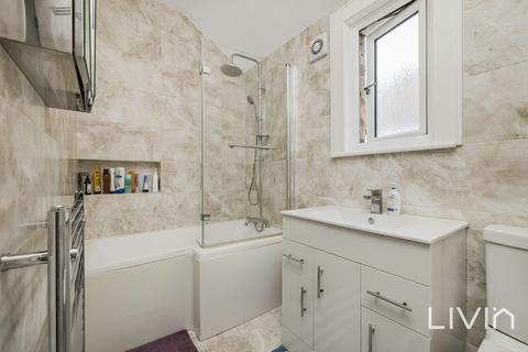 65 Addiscombe Court Road, Croydon, CR0 6TT