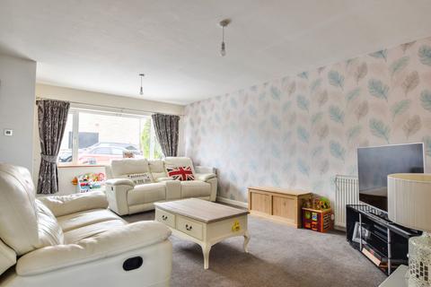3 bedroom terraced house for sale, The Paddocks, High Roding