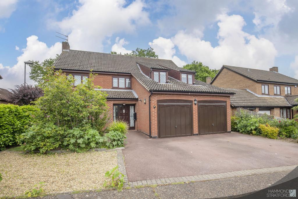 Woodgate, Cringleford 5 bed detached house for sale £575,000