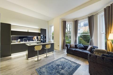 1 bedroom apartment to rent, Clifton Gardens, Folkestone