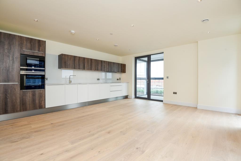 Battersea Exchange Battersea SW8 2 bed flat £3,336 pcm (£770 pw)
