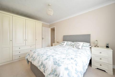 54 Cissbury Ring, Werrington, Peterborough, PE4 6QJ