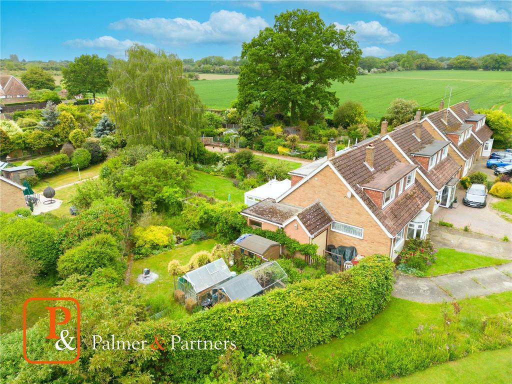 North Lane, Marks Tey, Colchester, Essex, CO6 4 bed detached house for