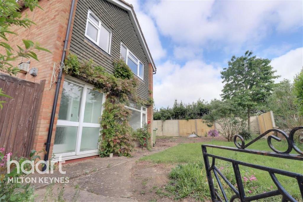 Severn Way, Bletchley 4 bed detached house to rent £2,300 pcm (£531 pw)