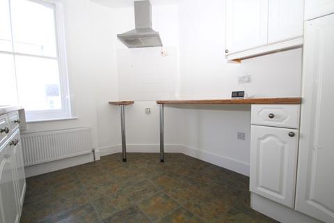 2 bedroom apartment for sale - South Terrace, Littlehampton
