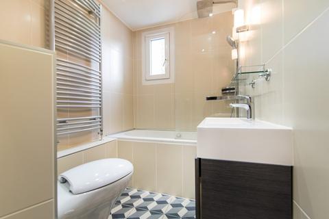 3 bedroom apartment for sale - Rainham Road, Kensal Green NW10