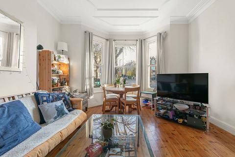 2 bedroom flat to rent - Cavendish Road, Balham, London, SW12