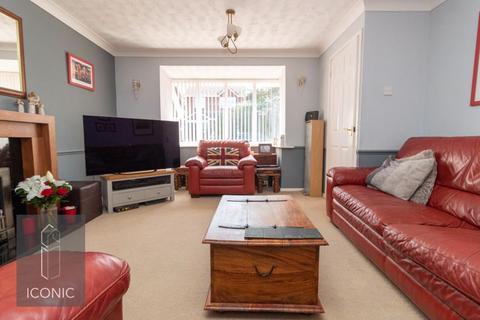 6 Alder Way, Taverham, Norwich, NR8 6YD