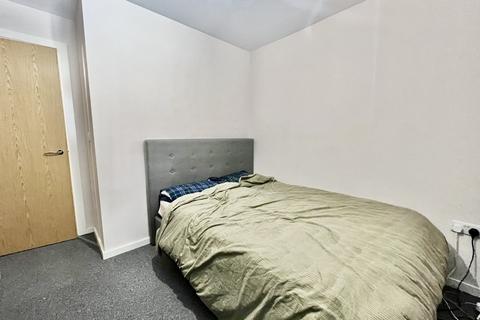 1 bedroom apartment to rent, Balmoral House, Salford