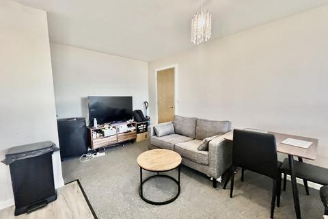 1 bedroom apartment to rent, Sandringham House, Salford