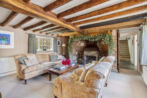5 bedroom character property for sale, The Green, Edlesborough, Buckinghamshire