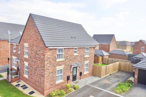 3 bedroom semi-detached house for sale - Thomas Fairfax Way, Henhull, Nantwich, Cheshire