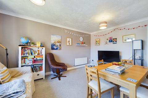 2 bedroom flat for sale - Scott Road, Norwich