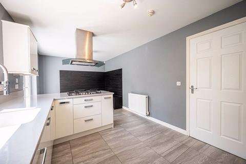 51 Balcastle Crescent, Carluke, ML8 4LG