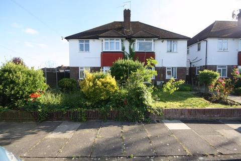 2 bedroom maisonette for sale, Petworth Close, Northolt