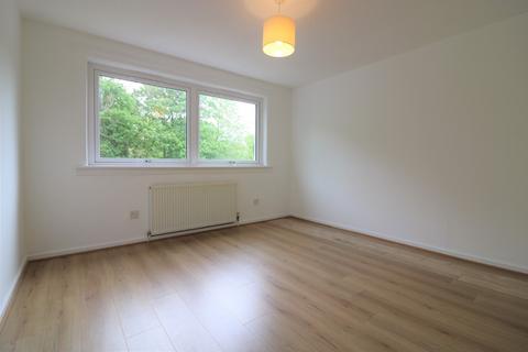 2 bedroom flat to rent, Allander Road, Milngavie, East Dunbartonshire, G62