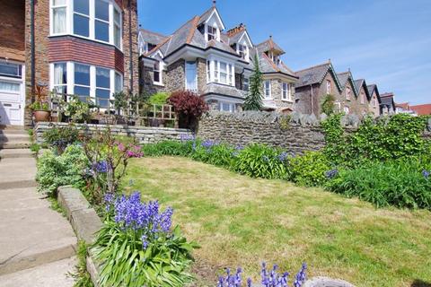 32 Lee Road, Lynton, EX35 6BS