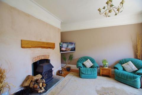 32 Lee Road, Lynton, EX35 6BS