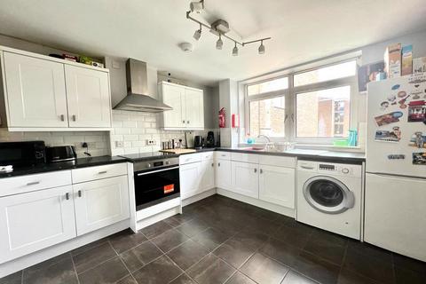 2 bedroom apartment for sale, Willowfield, Harlow, Essex