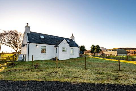 3 bedroom detached house for sale, 25 Kilmuir, Dunvegan, Isle Of Skye, IV55