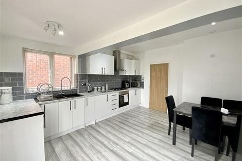 9 Lound Road, Sheffield, S9 4BH