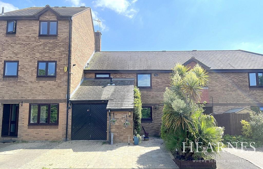 Lander Close, Baiter Park, Poole, BH15 3 bed terraced house for sale £440,000