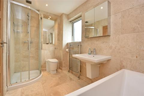 32 Sandgate Drive, Kippax, Leeds, LS25 7EY