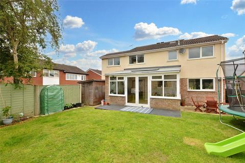 32 Sandgate Drive, Kippax, Leeds, LS25 7EY