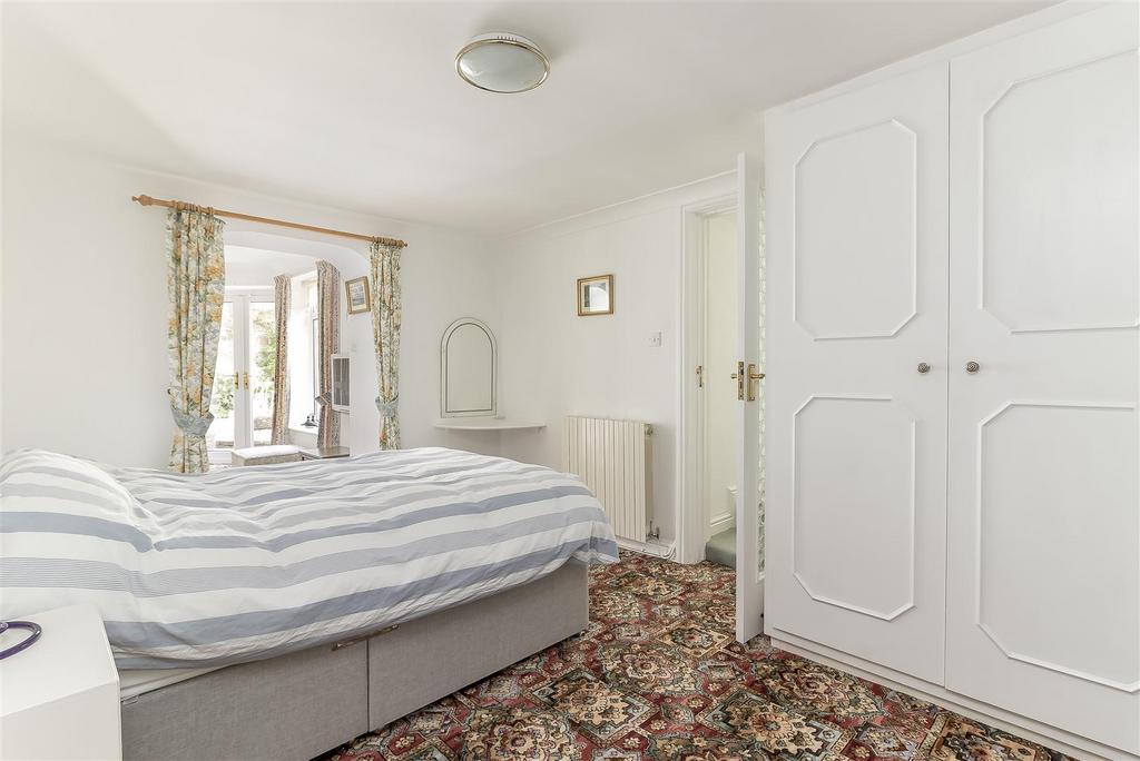 Bedroom 2.jpg